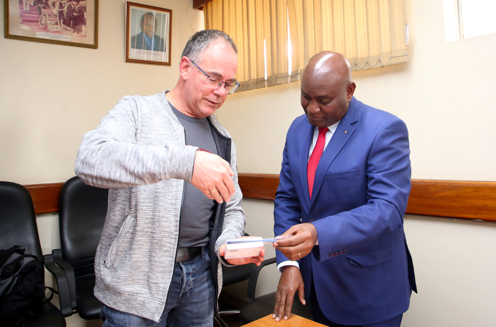 SEED Project Leader Prof. Wilfried Zörner (left) from Technische Hochschule Ingolstadt – Universitat Bayreuth, German gifts TU-K VC Prof. Benedict Mutua when the taskforce met him.