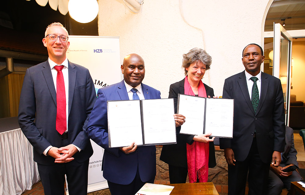 From Left, German Ambassador to Kenya, Sebastian Groth, VC Prof. Benedict Mutua, Head of the User Coordination & Technical User Support Department, HZB Dr. Antje Vollmer and DVC IAE Prof. Paul Wambua during the signing ceremony. 