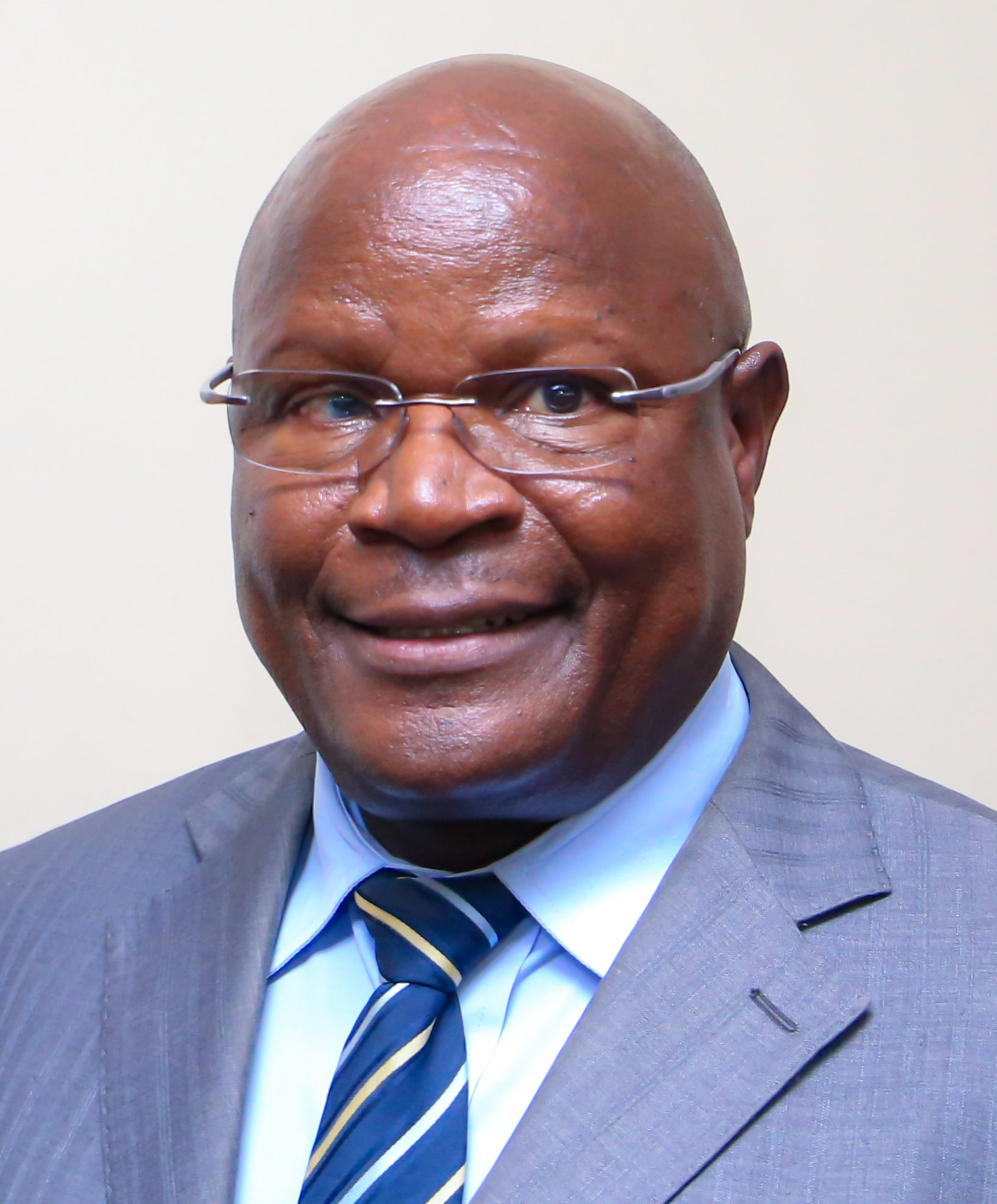 Dr. Ben Chikamai